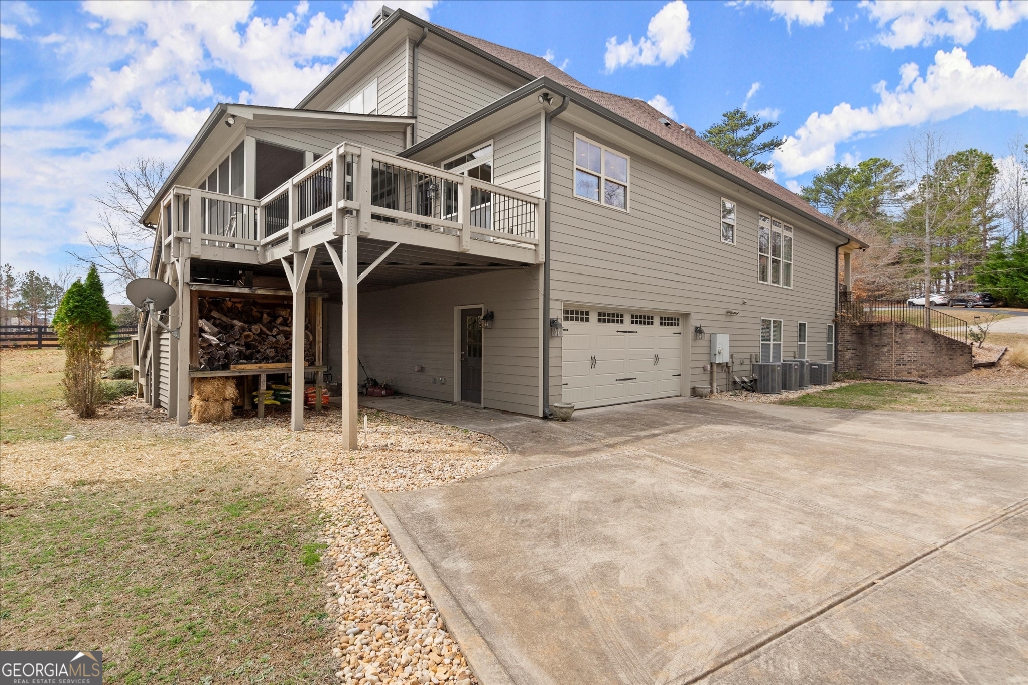 2845 Echols RD