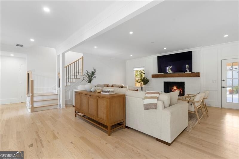 403 Rockbridge RD SW