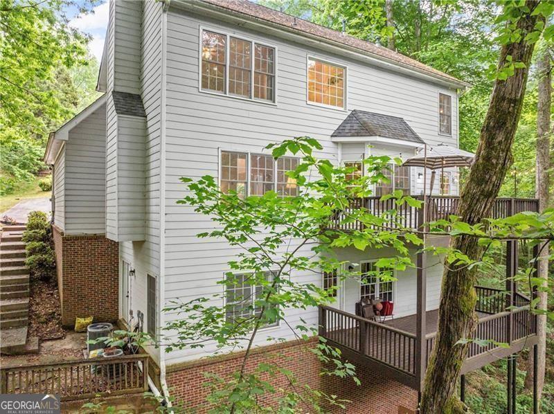 Hamptons Grant - Residential