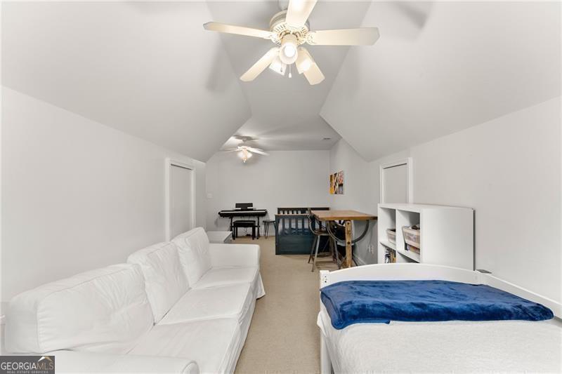 Hamptons Grant - Residential