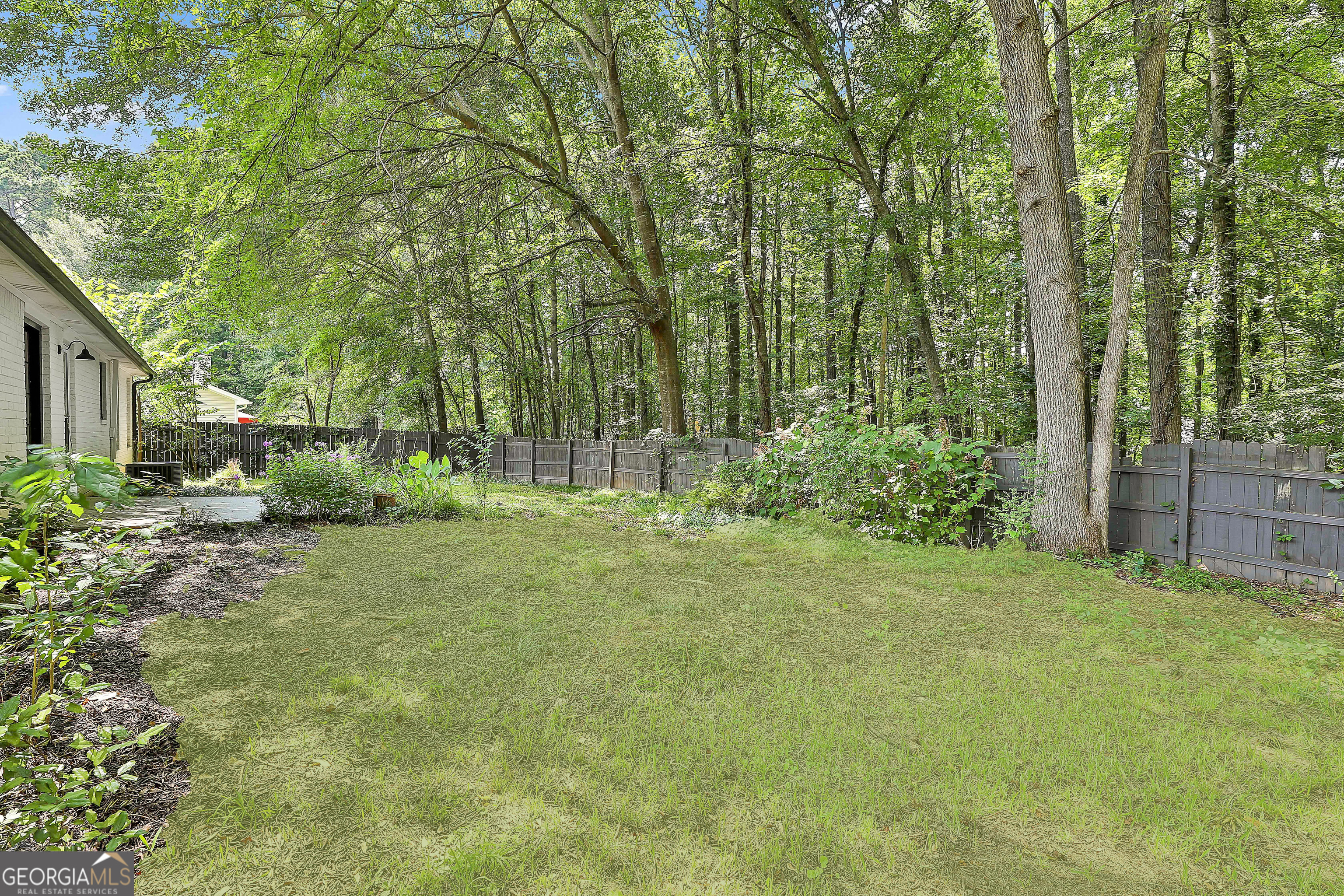 Peachtree City, Georgia 30269, United States, 3 Bedrooms Bedrooms, ,2 BathroomsBathrooms,Residential,Pending,167278