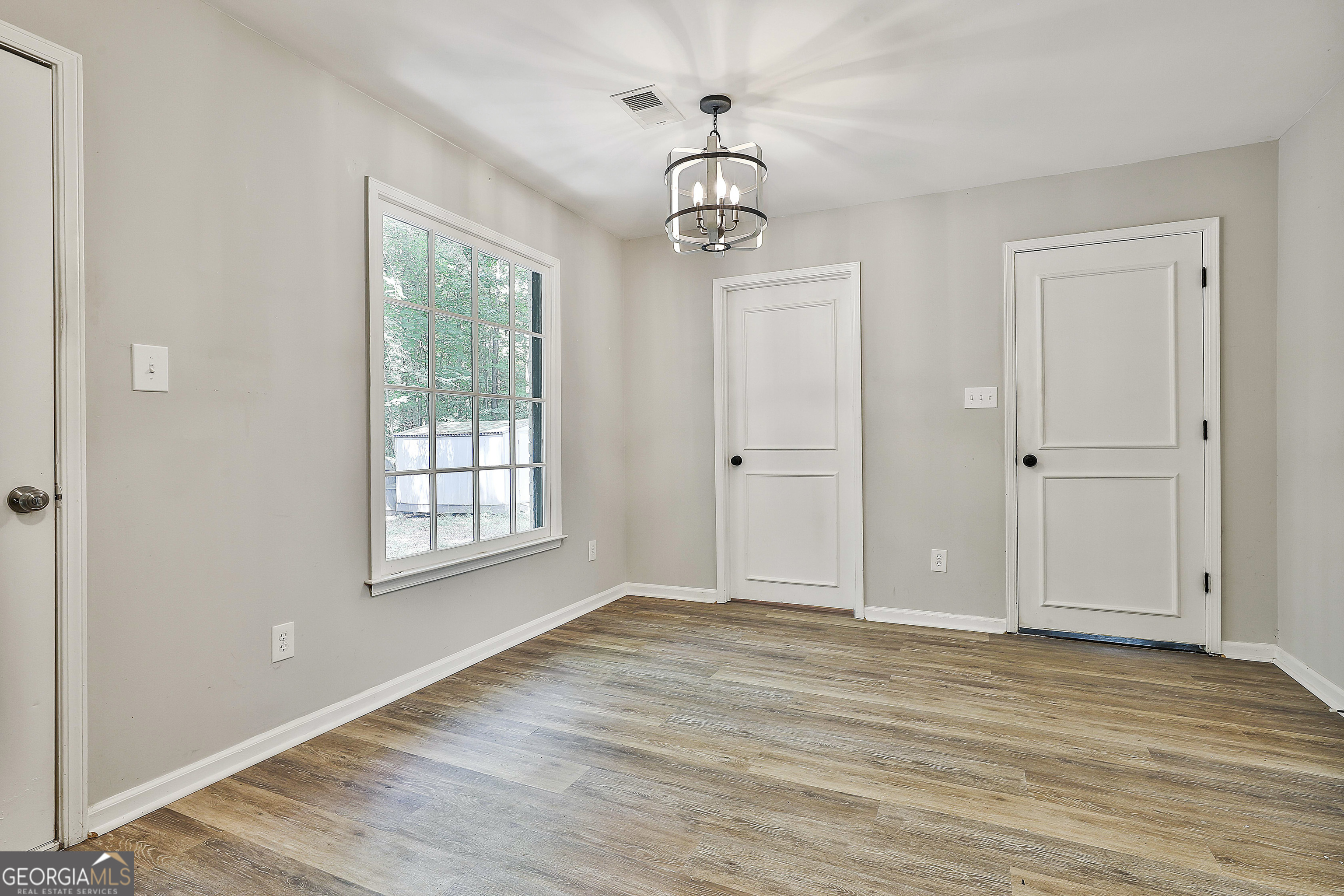 Peachtree City, Georgia 30269, United States, 3 Bedrooms Bedrooms, ,2 BathroomsBathrooms,Residential,Pending,167278