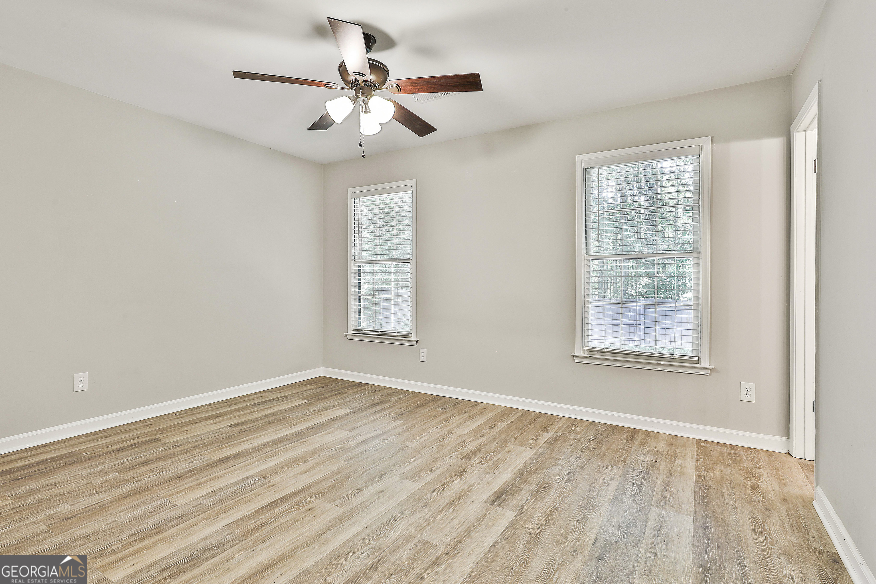 Peachtree City, Georgia 30269, United States, 3 Bedrooms Bedrooms, ,2 BathroomsBathrooms,Residential,Pending,167278