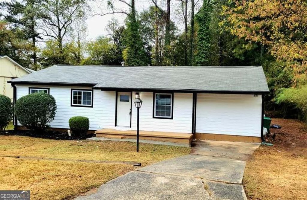 Photo of 1489 Cedar Creek Lane, Riverdale, GA 30296 (MLS # 10632687)