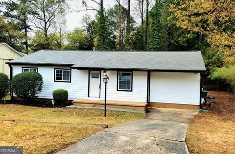 1489 Cedar Creek LN Riverdale GA 30296