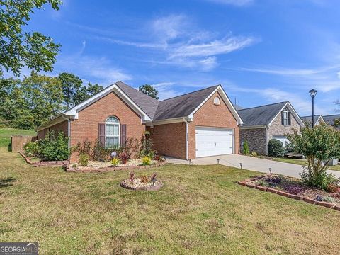 3946 Village Crossing LN Ellenwood GA 30294