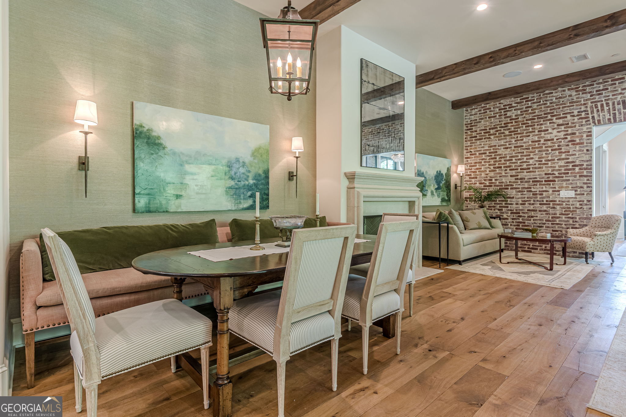 290 Guild LN