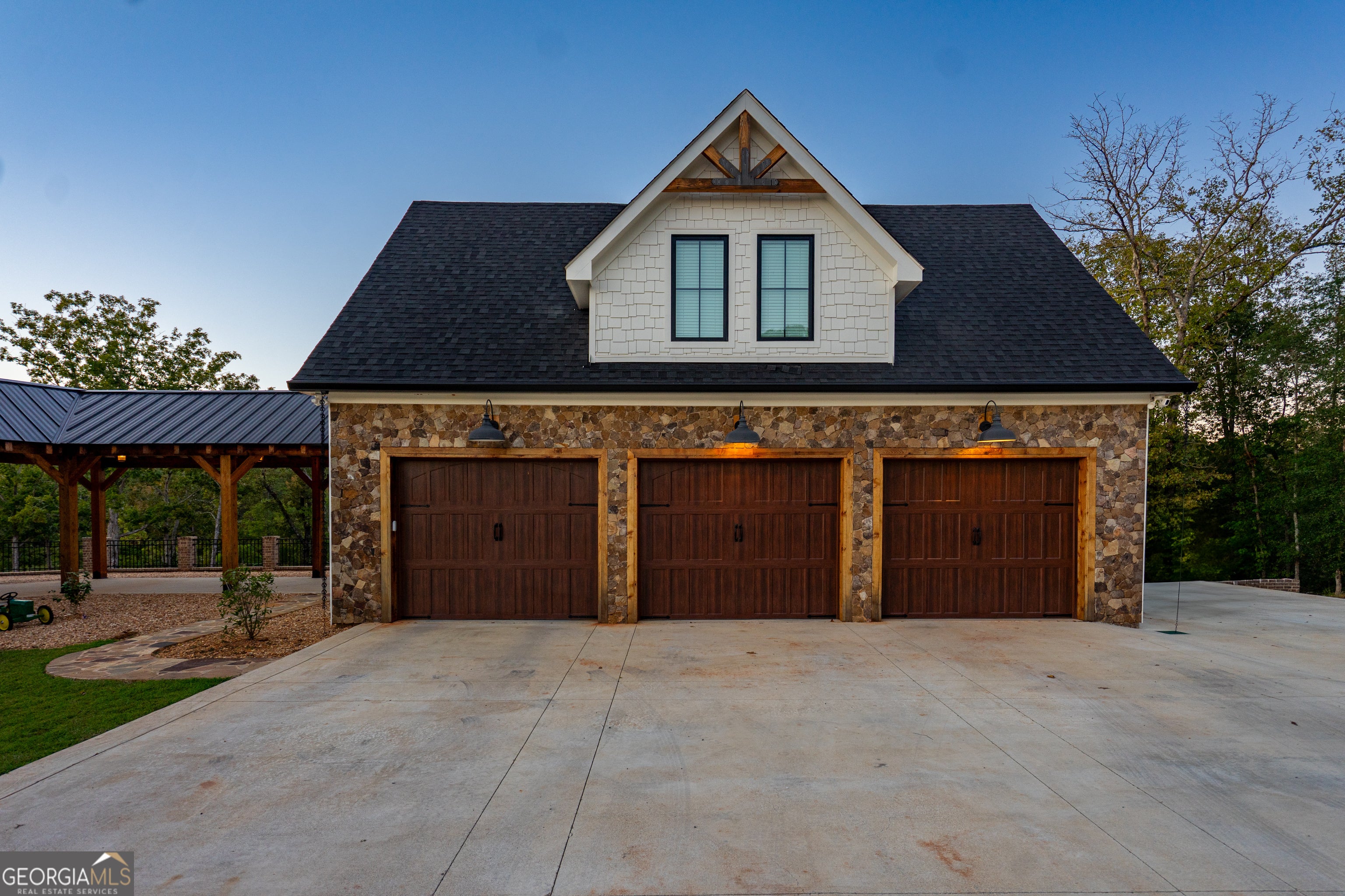 4881 Lick Skillet Rd, Hamilton, GA, 31811, USA, 4 Bedrooms Bedrooms, ,4 BathroomsBathrooms,Residential,Active,4881 Lick Skillet Rd,10770457