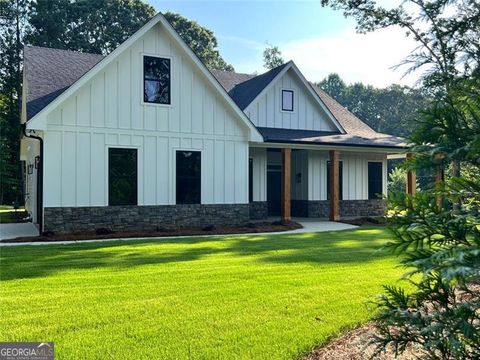 682 FERGUSON PL Dallas GA 30132