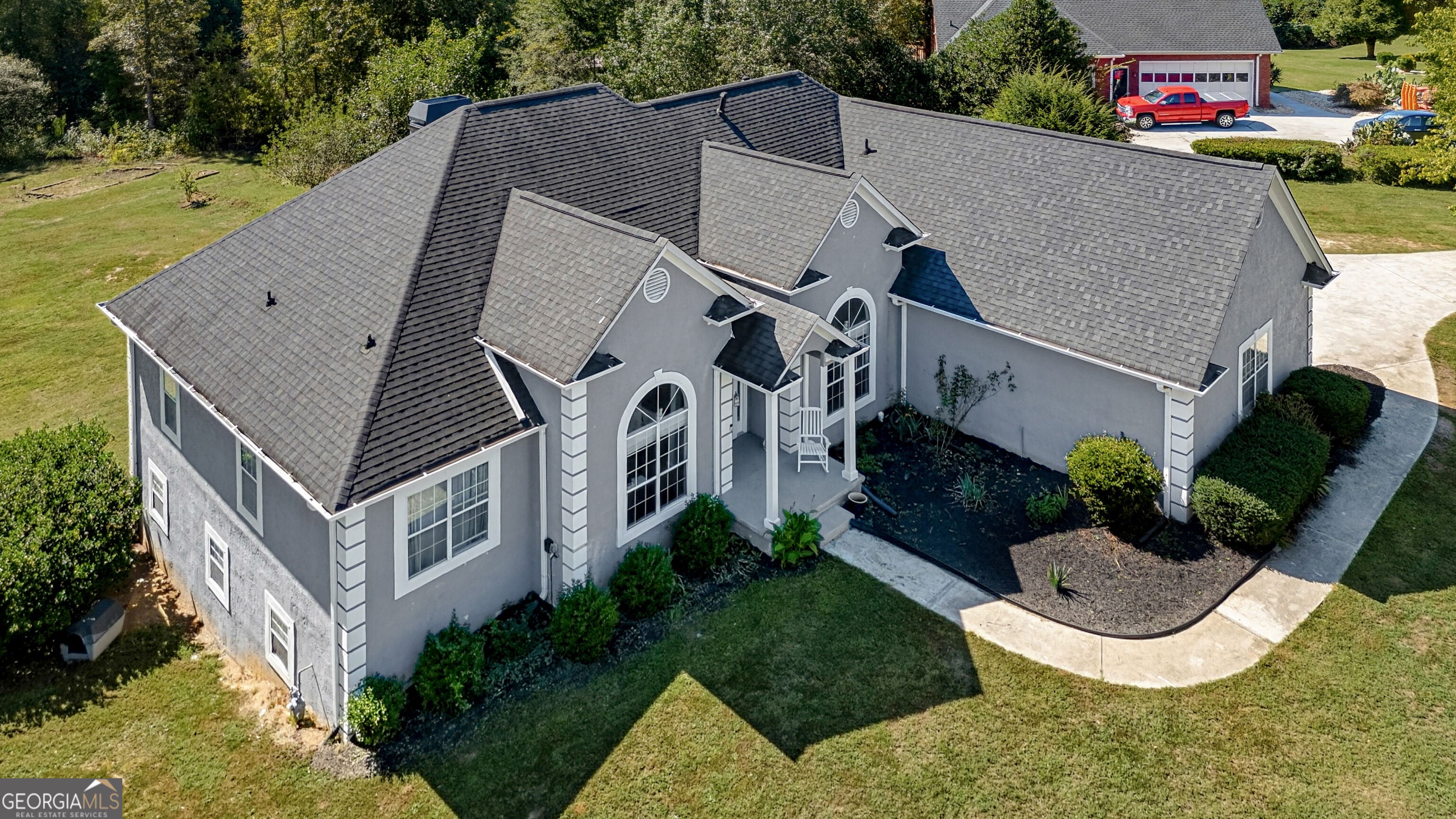 12136 Edgewater DR