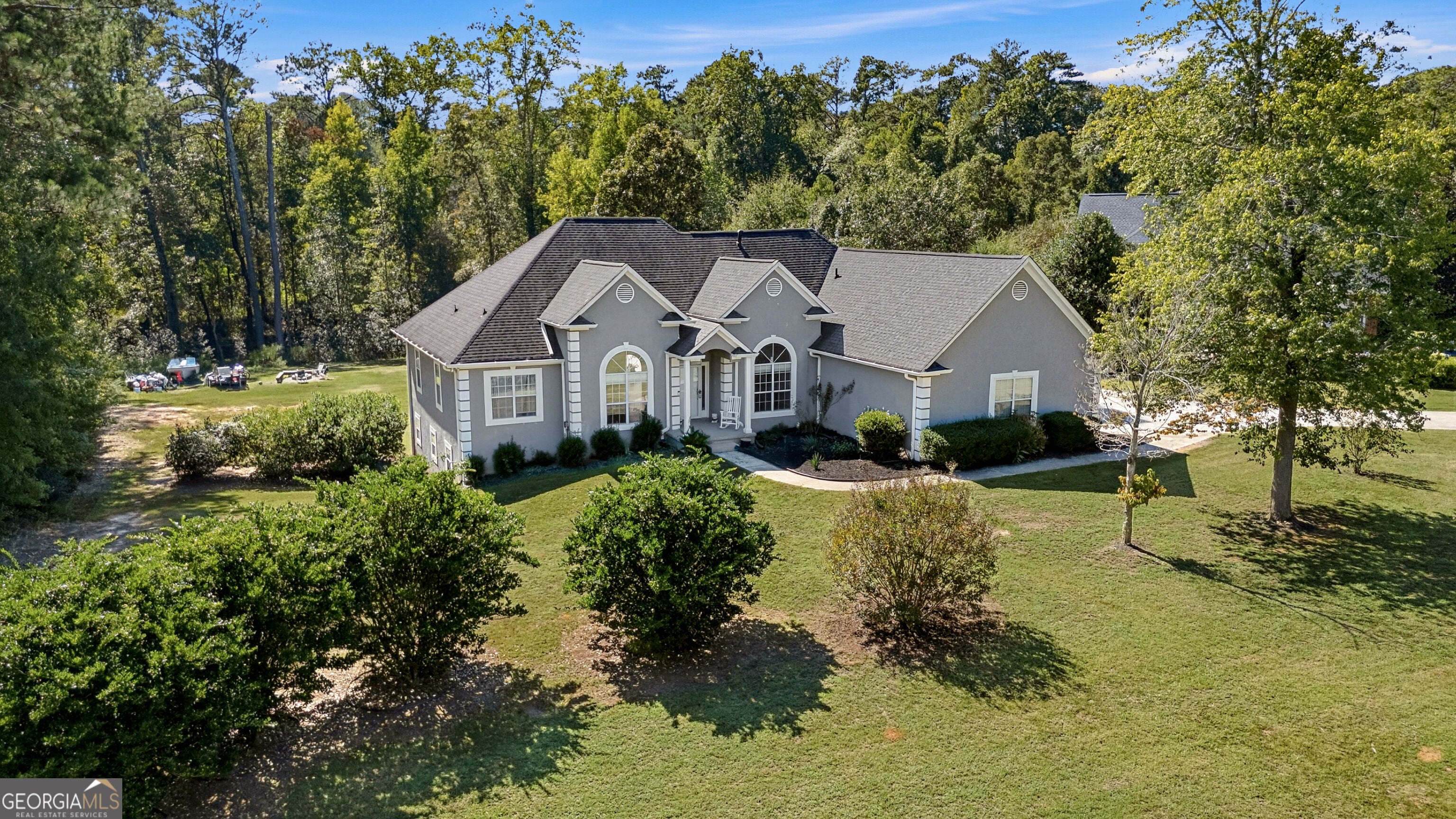 12136 Edgewater DR