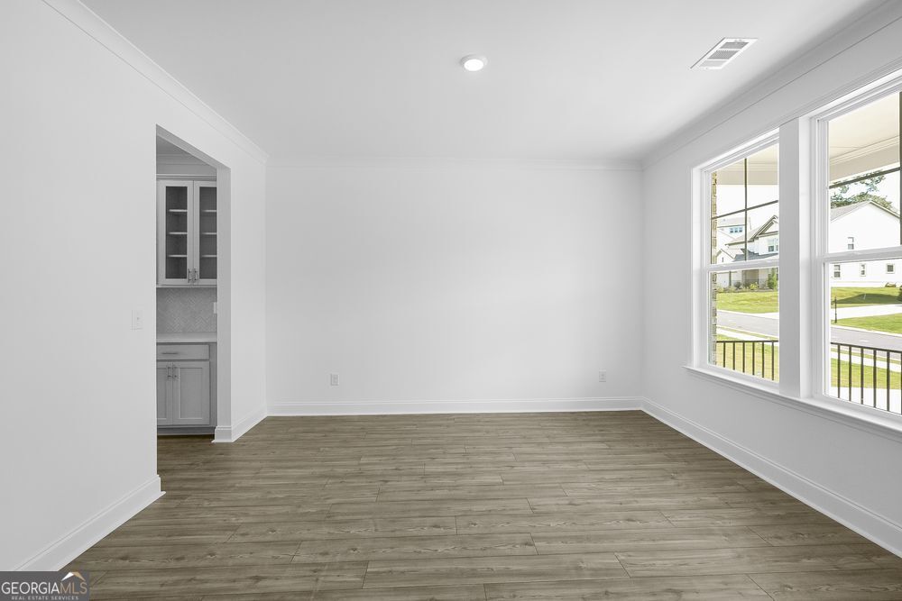 8690 Stratford Oaks AVE