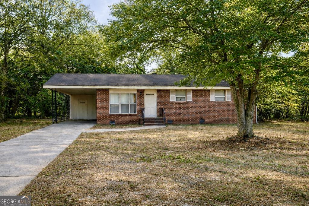 Photo of 1128 Mountain View Drive, Conyers, GA 30012 (MLS # 10687090)