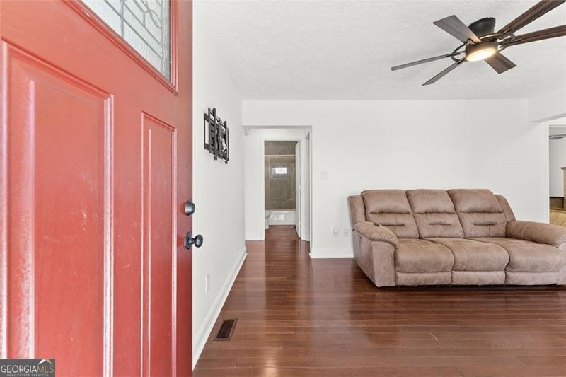 Pony Lake Estates - Residential