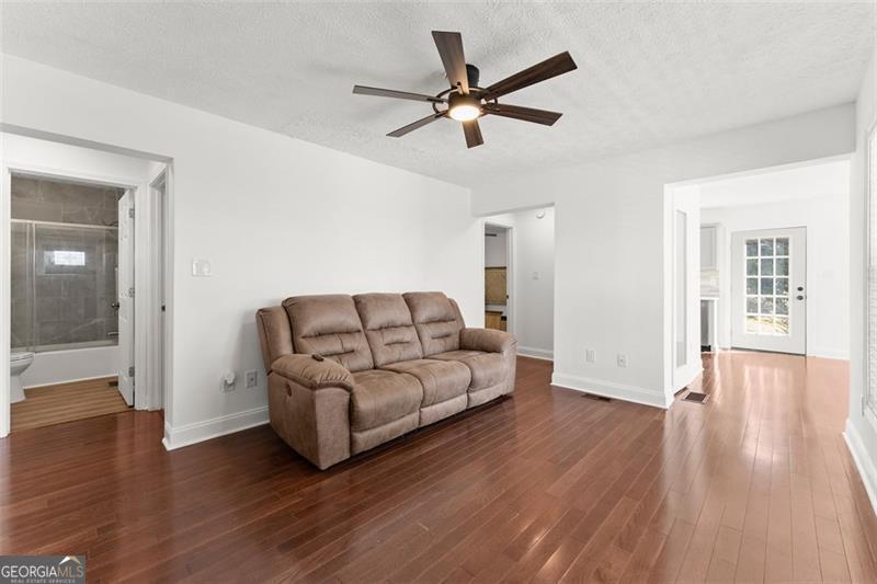 Pony Lake Estates - Residential