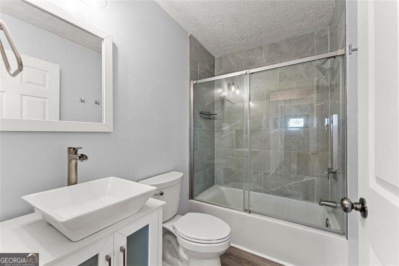 Pony Lake Estates - Residential