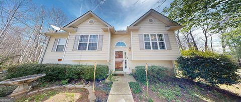 15 Huntington DR Grantville GA 30220
