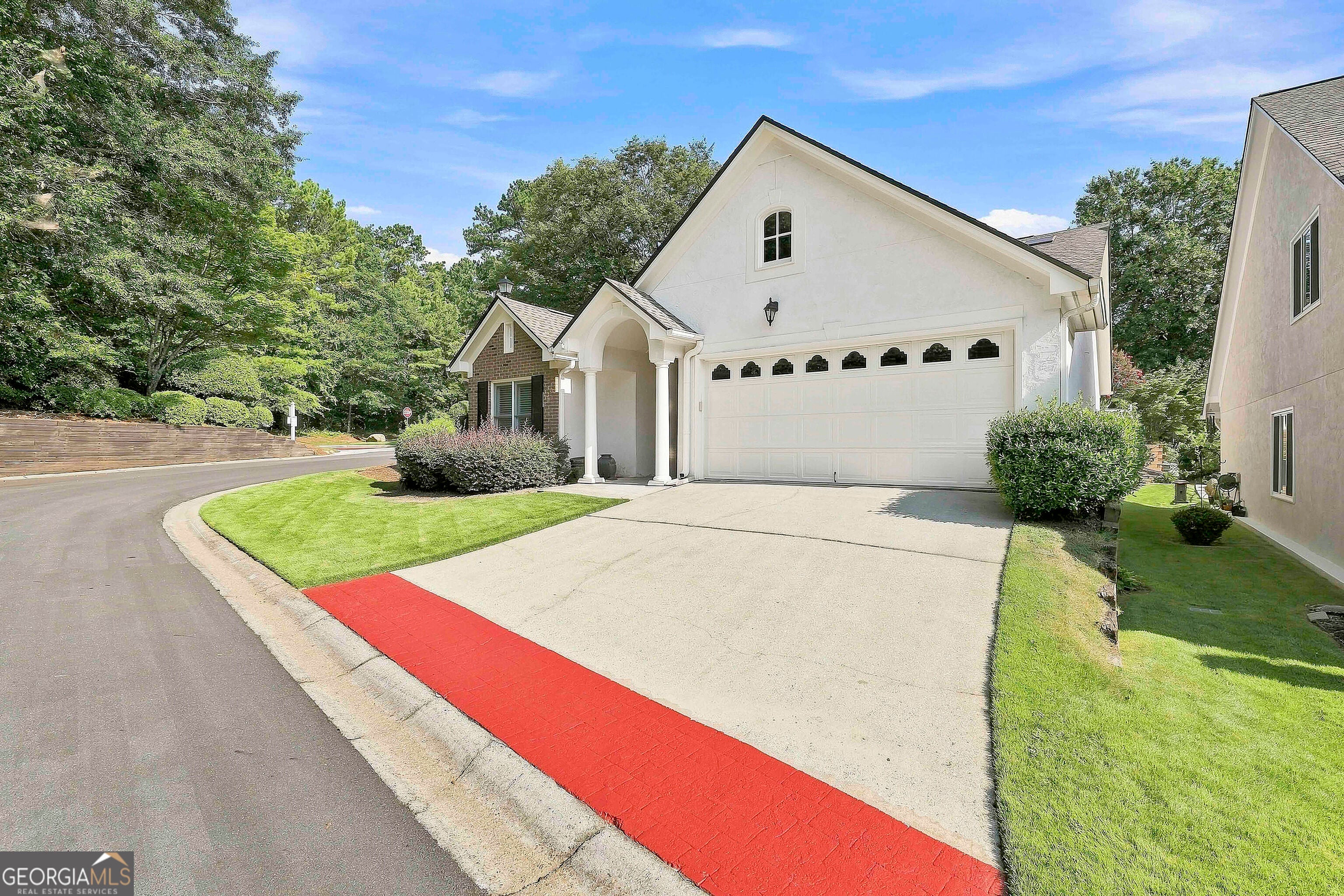 100 Augusta DR