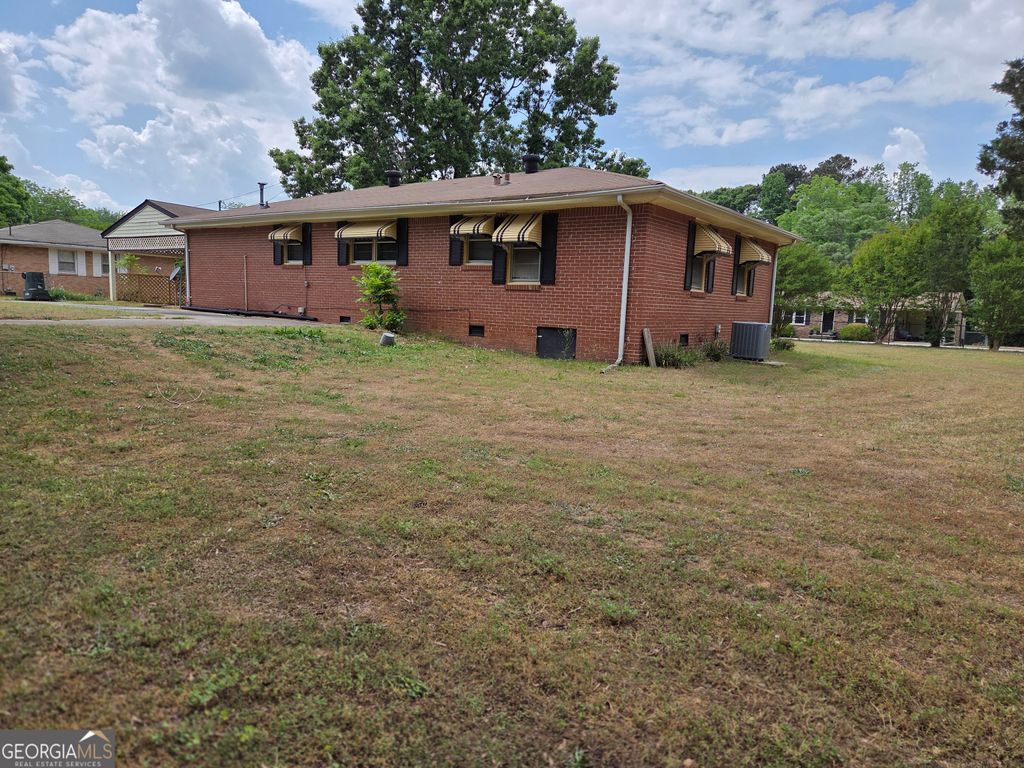 Photo of 1050 White Street, Madison, GA 30650 (MLS # 10741180)