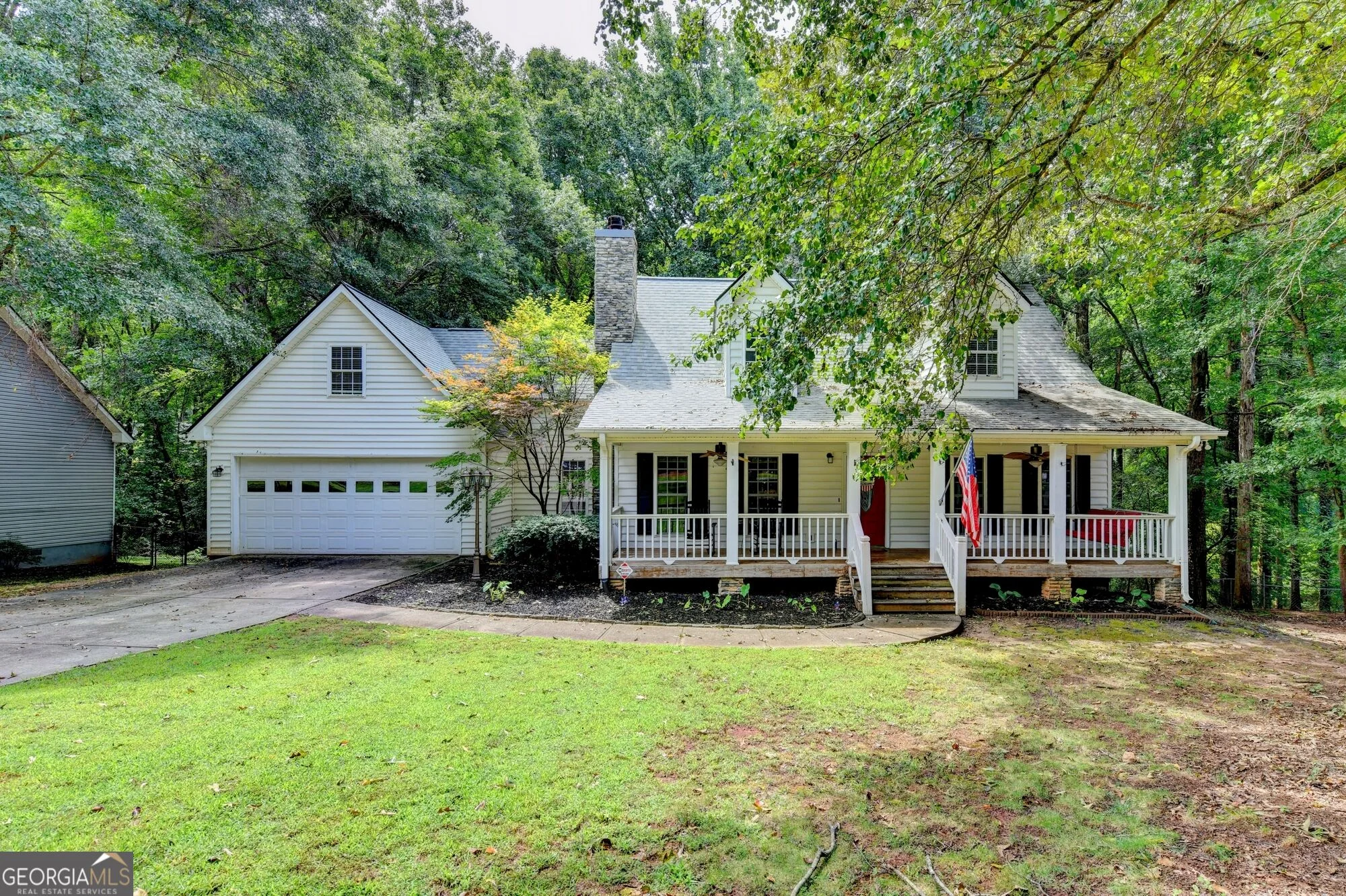 1609 White Oak Drive