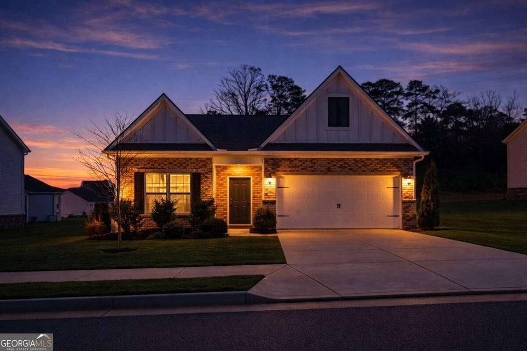 Photo of 176 Innis Brook Circle, Cartersville, GA 30120 (MLS # 10851411)