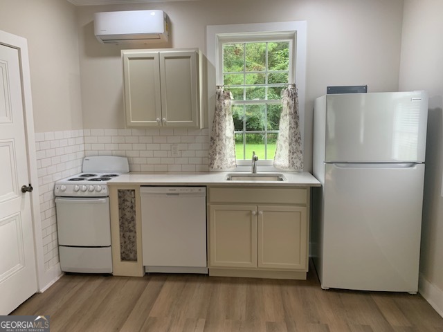 Brooks, Georgia 30205, United States, 4 Bedrooms Bedrooms, ,3 BathroomsBathrooms,Residential,Active,219337