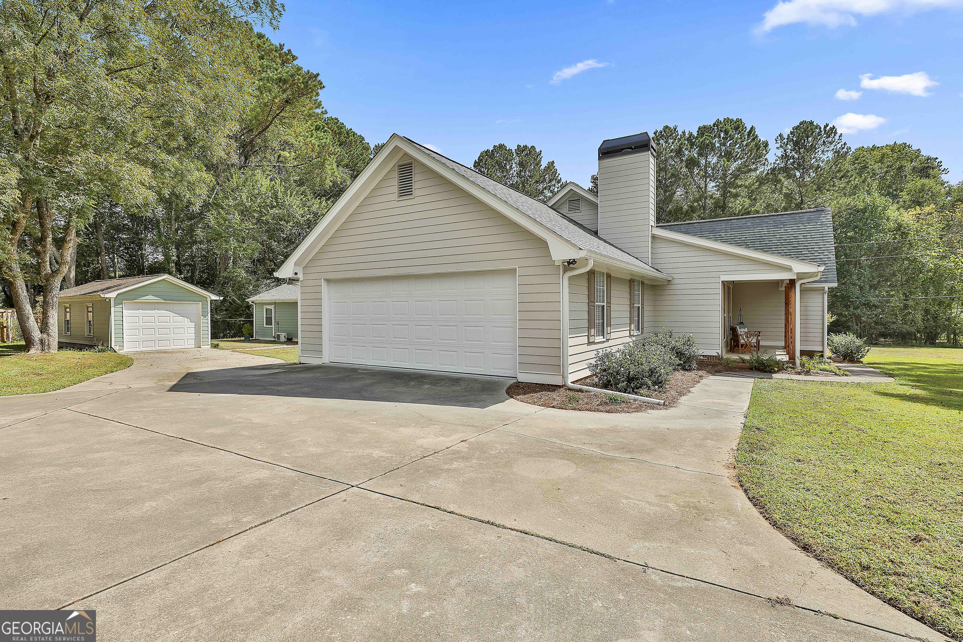 Brooks, Georgia 30205, United States, 4 Bedrooms Bedrooms, ,3 BathroomsBathrooms,Residential,Active,219337