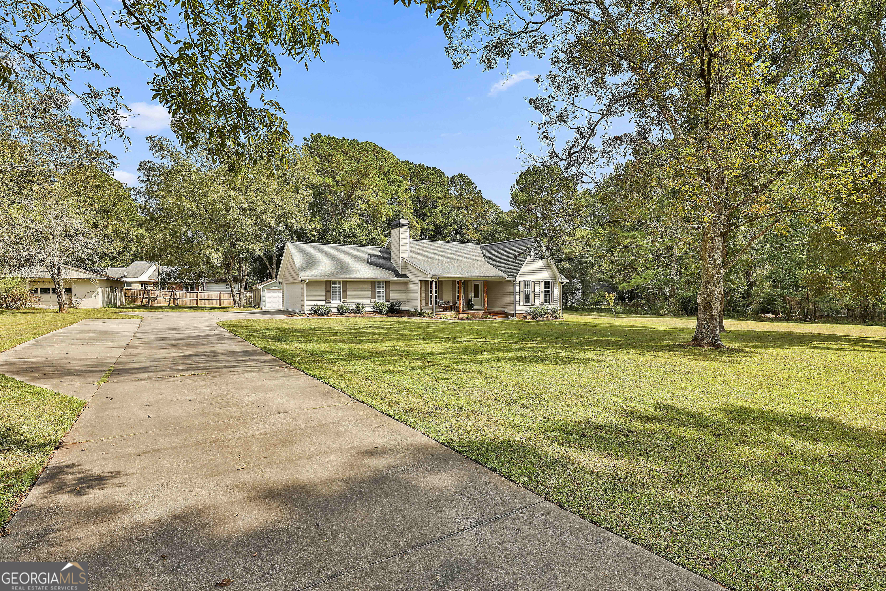 Brooks, Georgia 30205, United States, 4 Bedrooms Bedrooms, ,3 BathroomsBathrooms,Residential,Active,219337