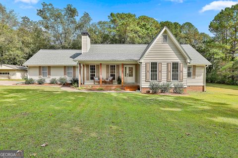 190 Gable RD Brooks GA 30205