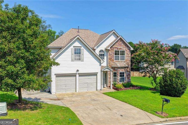 220 NICHOLS DR, SUWANEE, GA 30024 - Image 381faafd96df64d4a0c730a5944aedce/403368227
