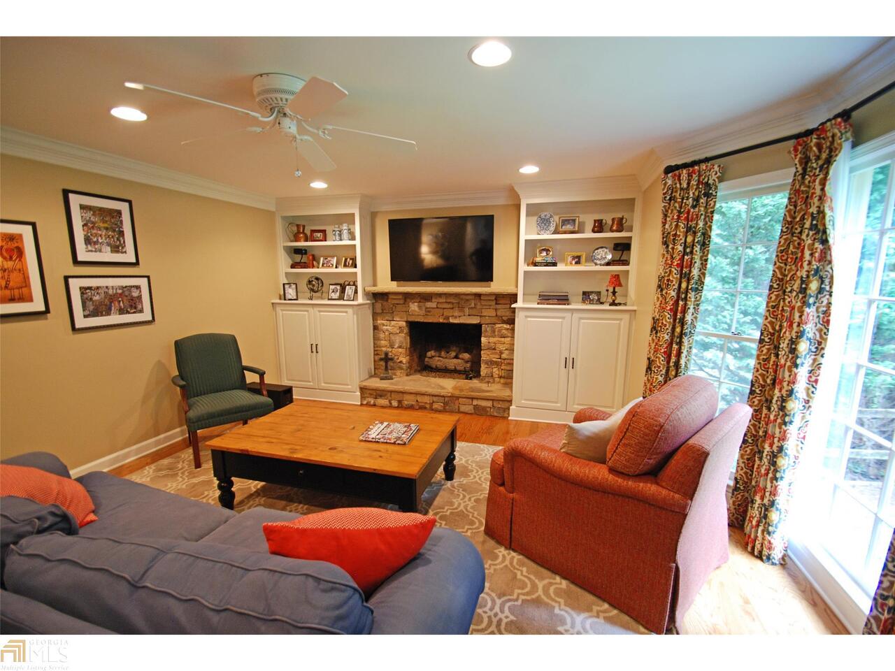 Peachtree Station - Residential