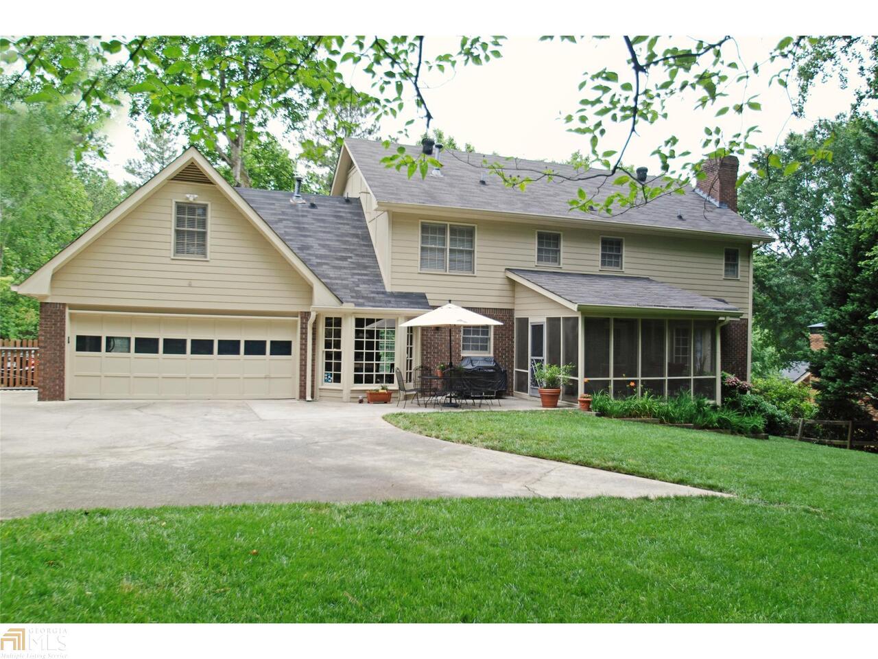 Peachtree Station - Residential