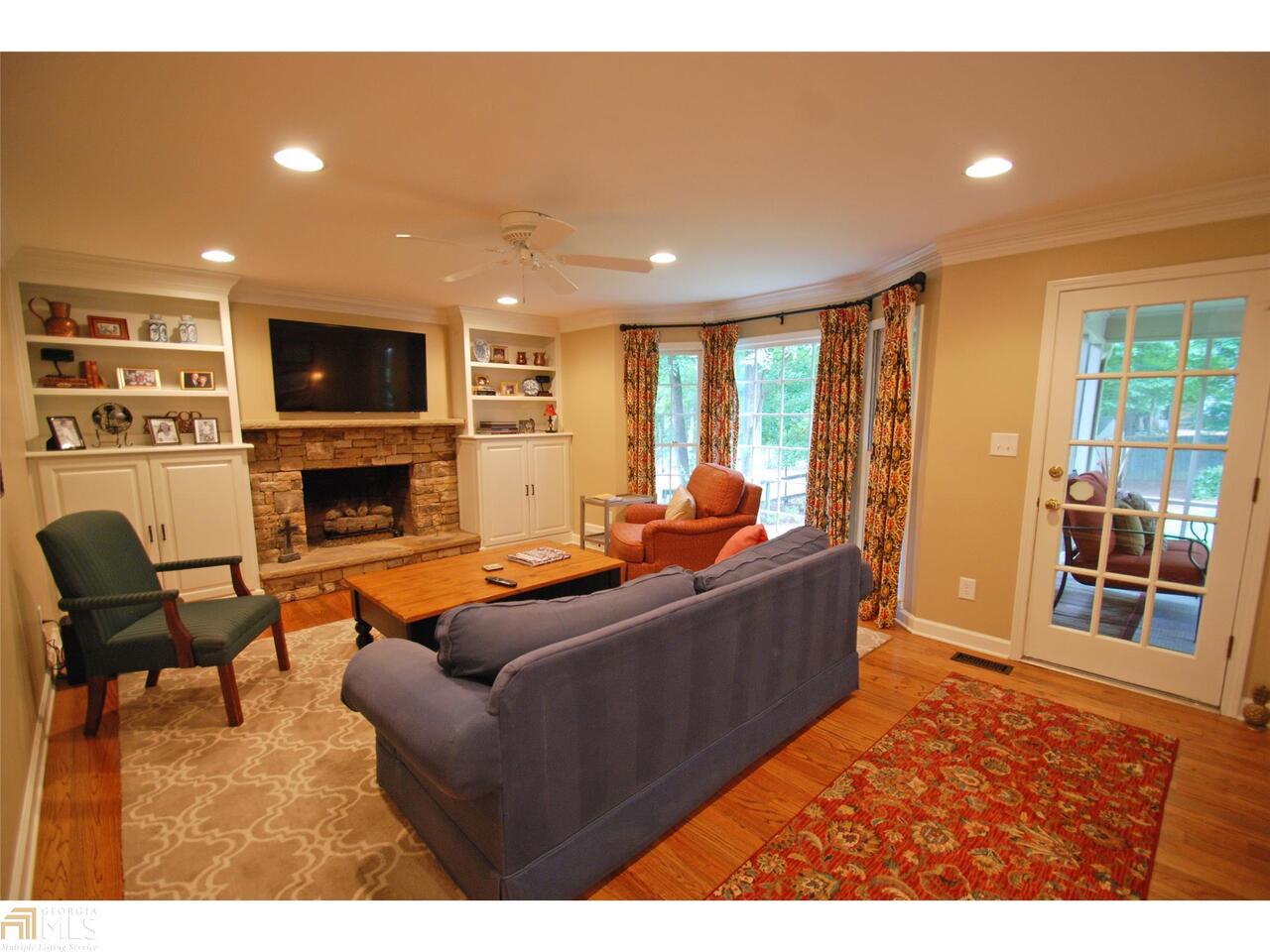 Peachtree Station - Residential