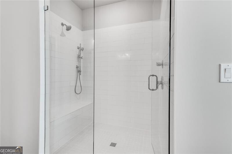 Alpharetta, Georgia 30009, United States, 4 Bedrooms Bedrooms, ,4 BathroomsBathrooms,Residential,Pending,49780