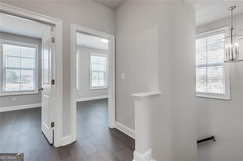 Alpharetta, Georgia 30009, United States, 4 Bedrooms Bedrooms, ,4 BathroomsBathrooms,Residential,Pending,49780