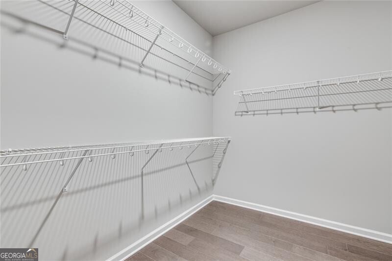 Alpharetta, Georgia 30009, United States, 4 Bedrooms Bedrooms, ,4 BathroomsBathrooms,Residential,Pending,49780