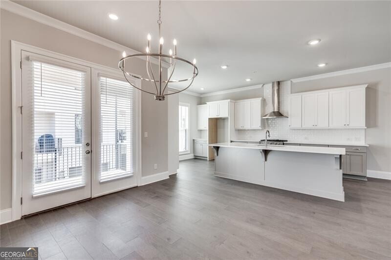 Alpharetta, Georgia 30009, United States, 4 Bedrooms Bedrooms, ,4 BathroomsBathrooms,Residential,Pending,49780