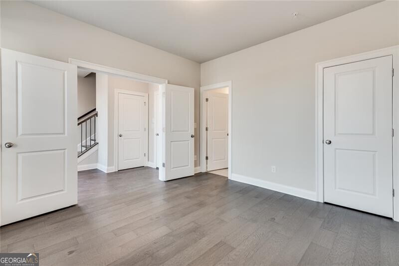 Alpharetta, Georgia 30009, United States, 4 Bedrooms Bedrooms, ,4 BathroomsBathrooms,Residential,Pending,49780