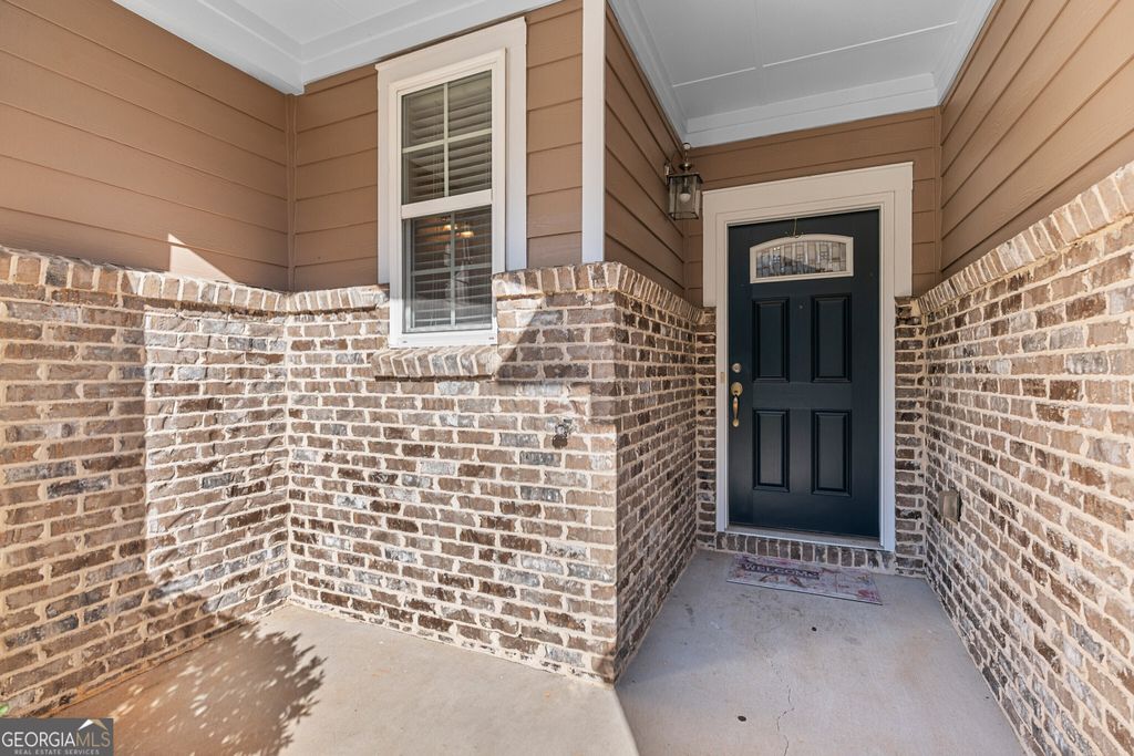 Photo of 4036 Carlinswood Way, Stone Mountain, GA 30083 (MLS # 10719547)