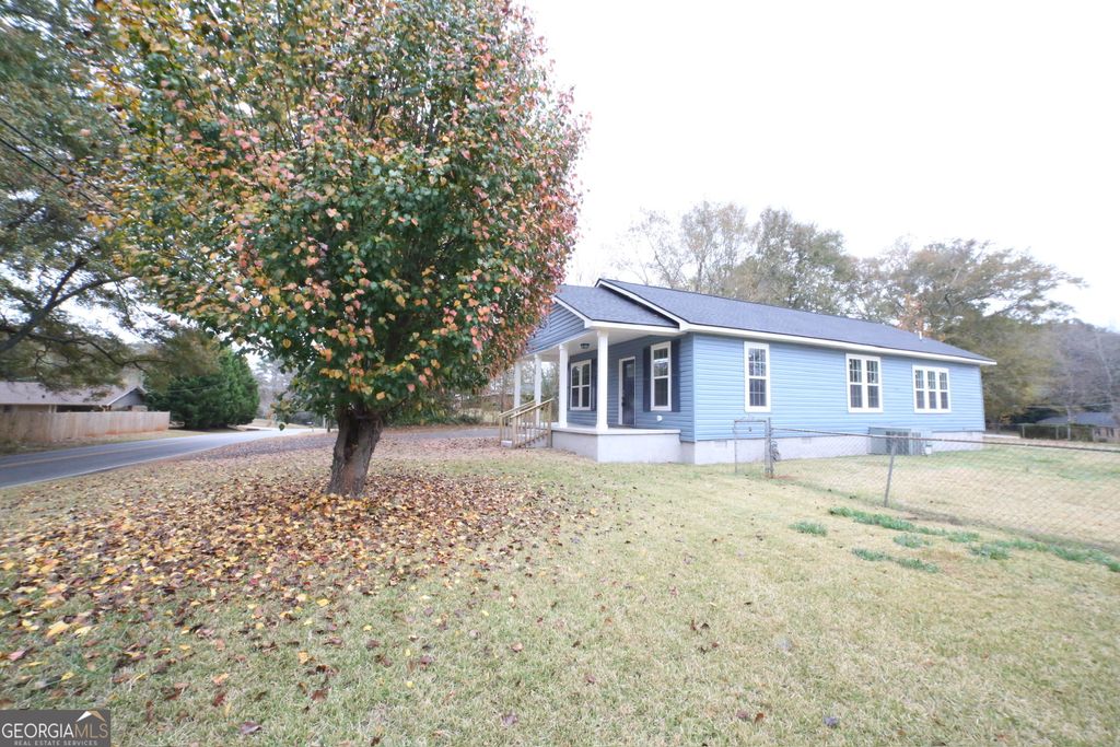 Photo of 620 E Lee Street, Thomaston, GA 30286 (MLS # 10676856)