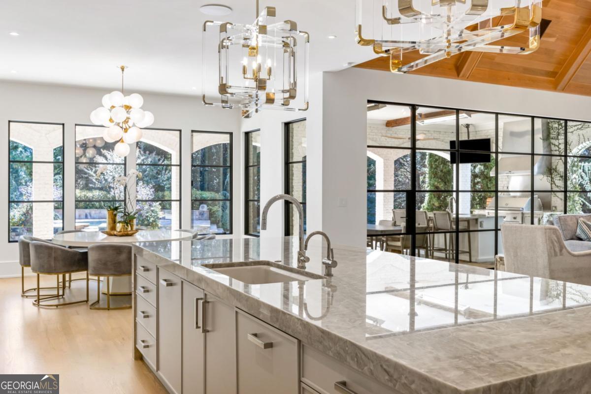 Atlanta Country Club - Residential