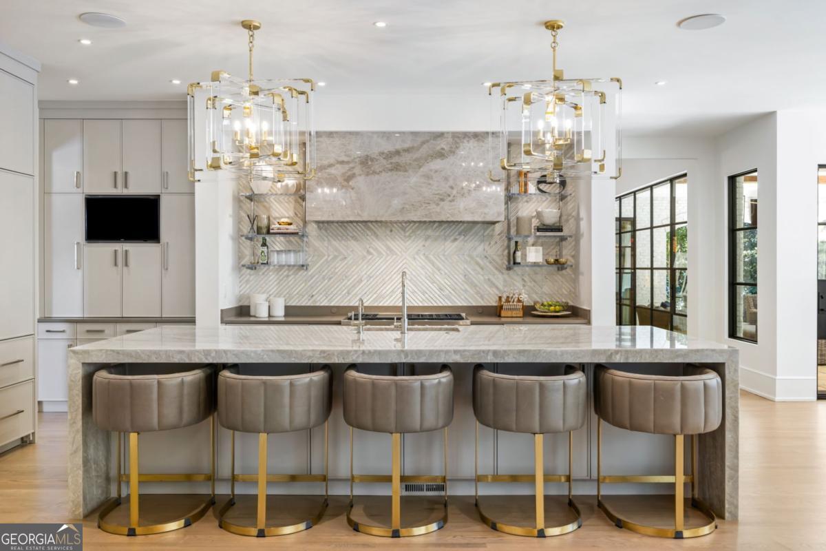 Atlanta Country Club - Residential
