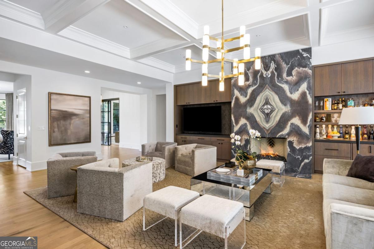 Atlanta Country Club - Residential
