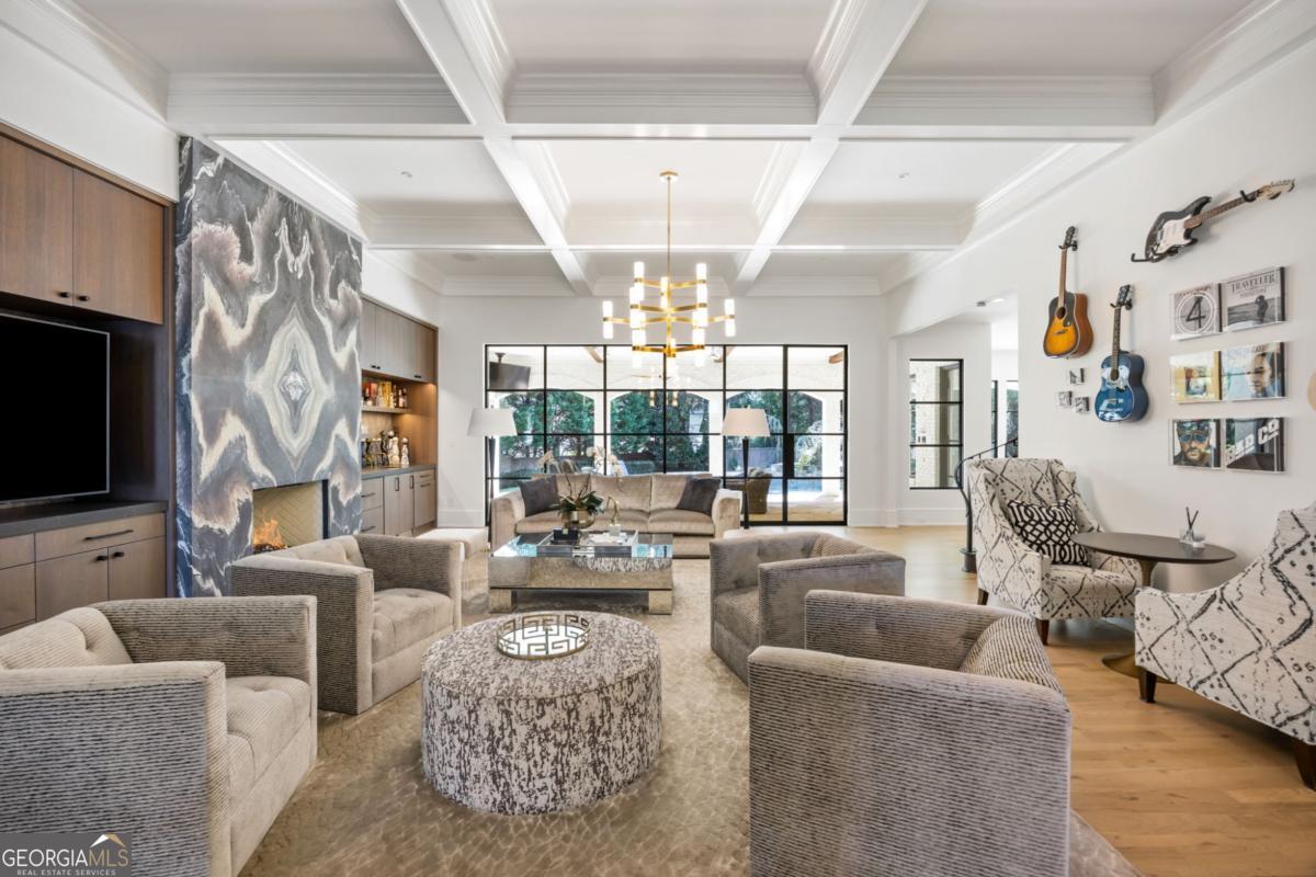 Atlanta Country Club - Residential