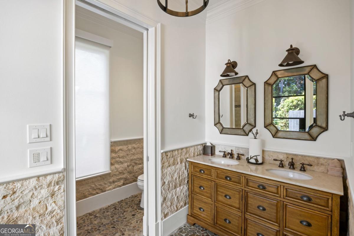 Atlanta Country Club - Residential