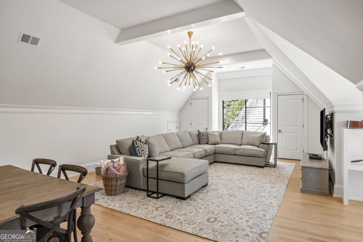 Atlanta Country Club - Residential