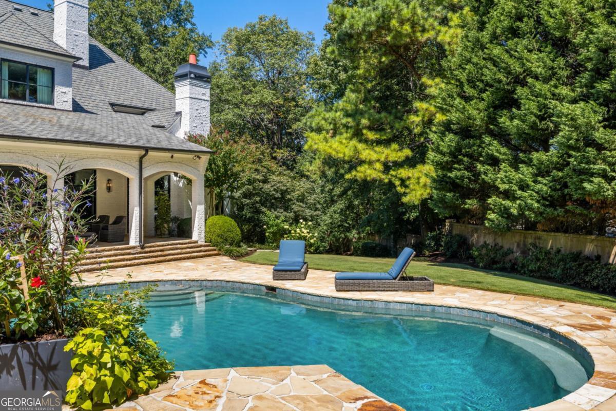 Atlanta Country Club - Residential