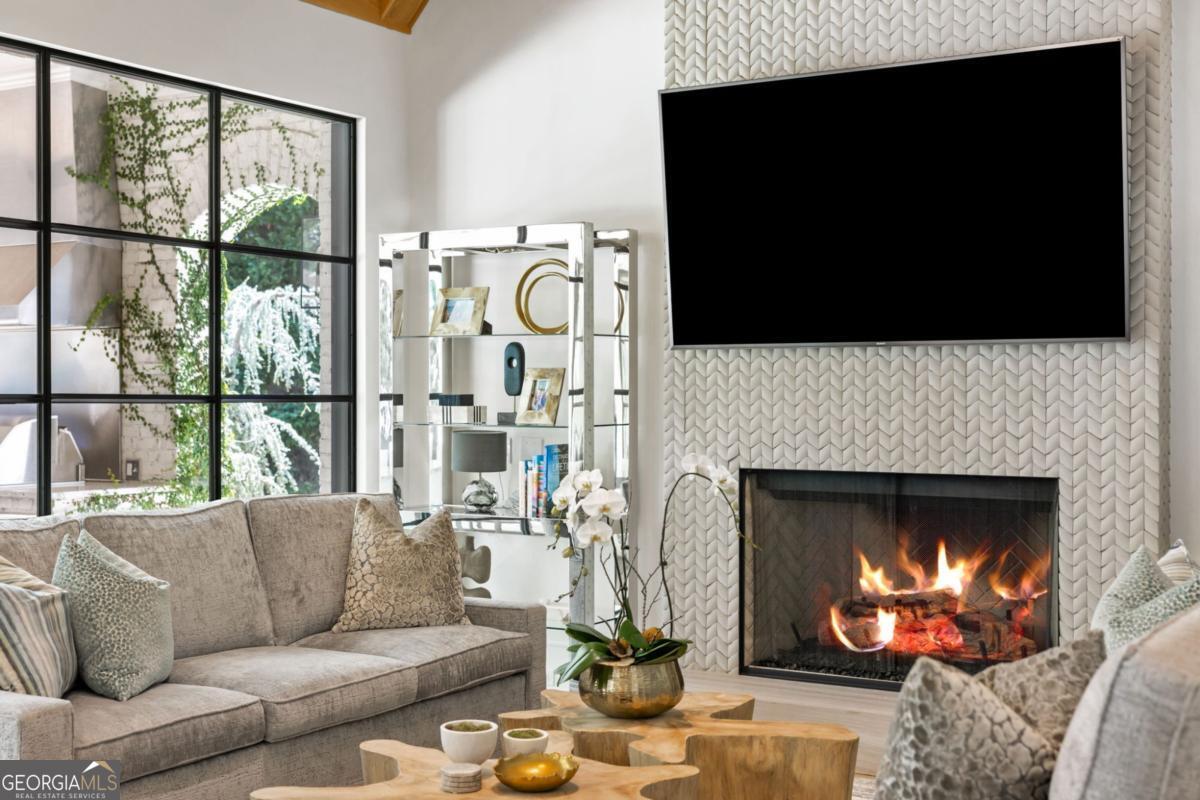 Atlanta Country Club - Residential