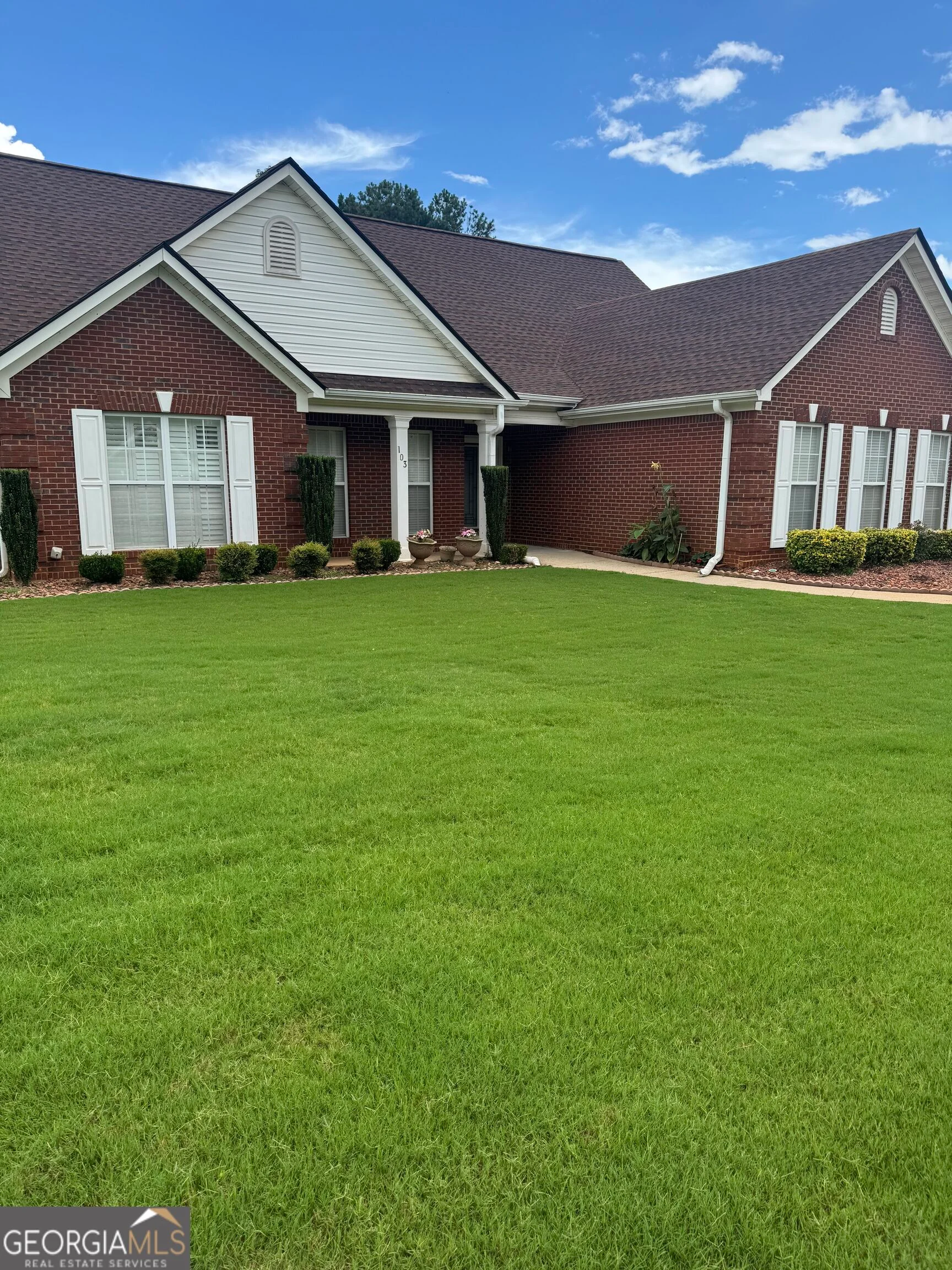 103 Shadow Lake Drive