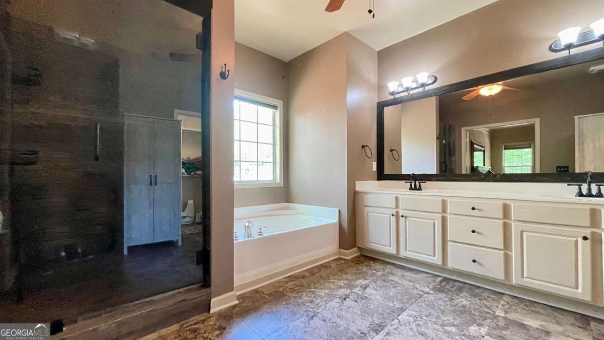 5755 Cedar Ridge TRL